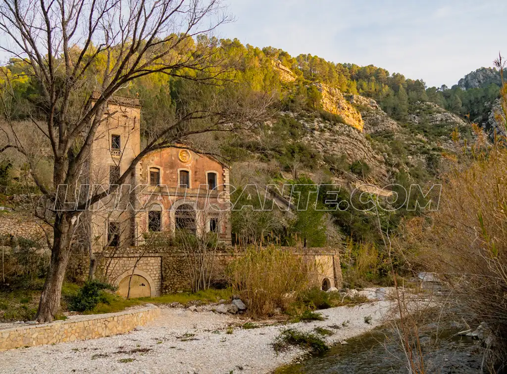 Fàbrica de l'Infern, Vía Verde del Serpis