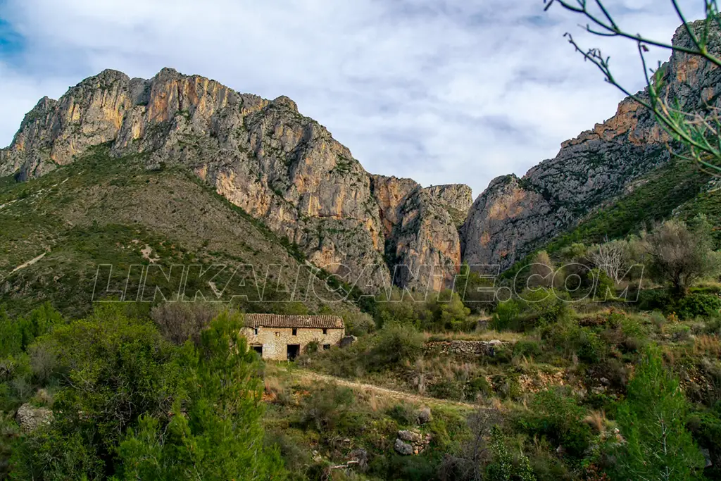 Pas dels Bandolers, Bèrnia